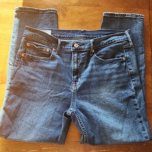 Gap cropped jeans size 31/12